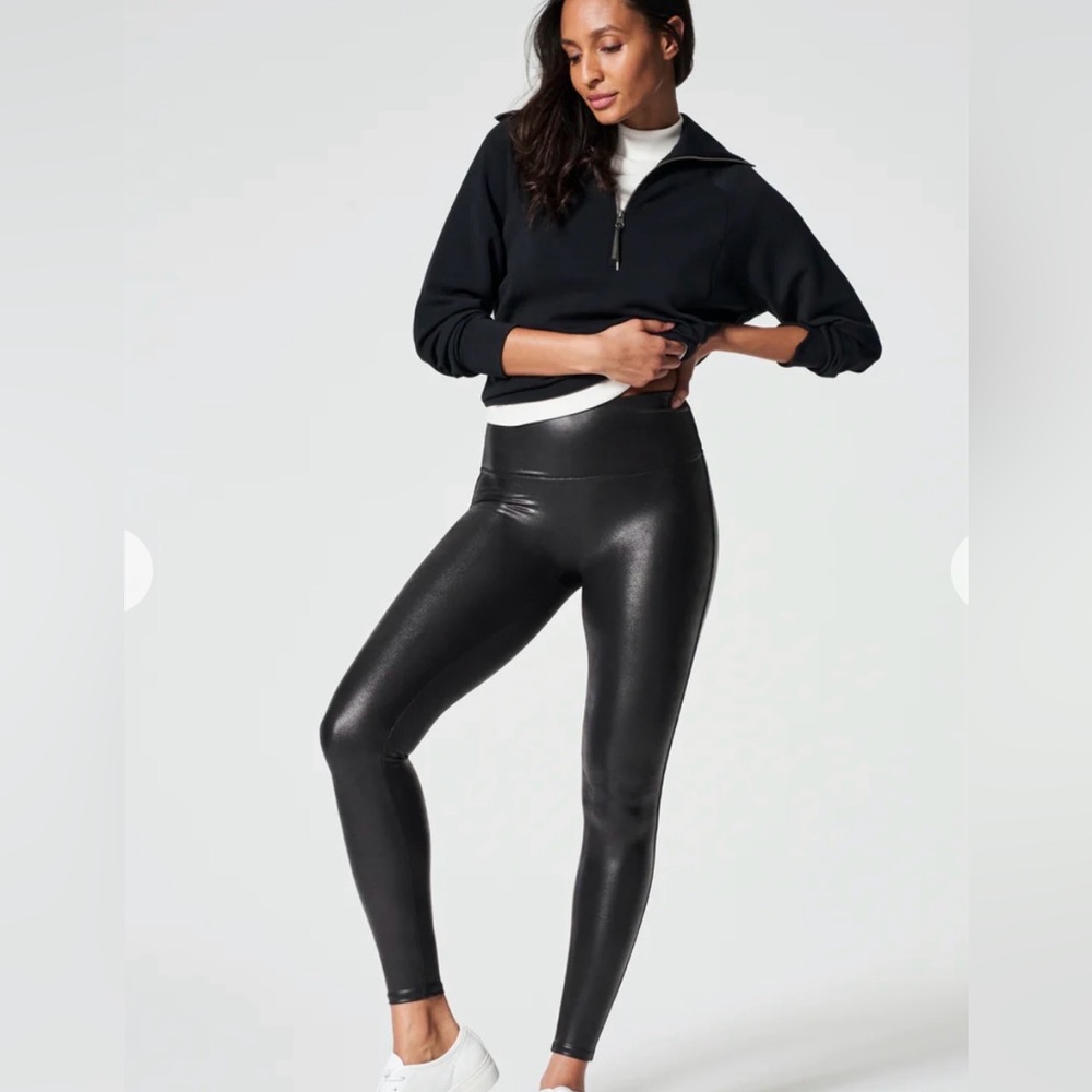 SPANX Black Women's Leggings